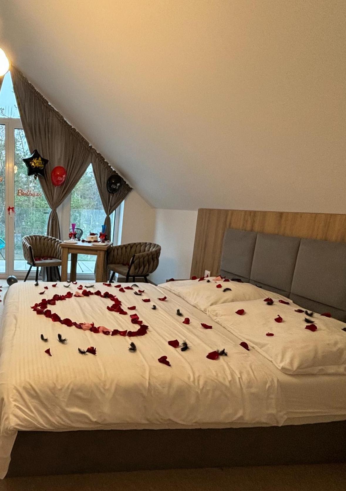Resort Eden Premium Jastrzębia Góra Exteriér fotografie